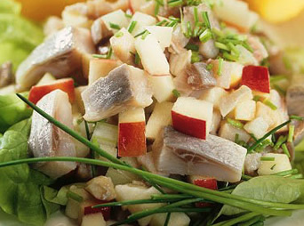 ripartiamo-alla-grande-consumando-rucola-e-aringhe-prepariamo-una-buona-insalata-di-aringhe